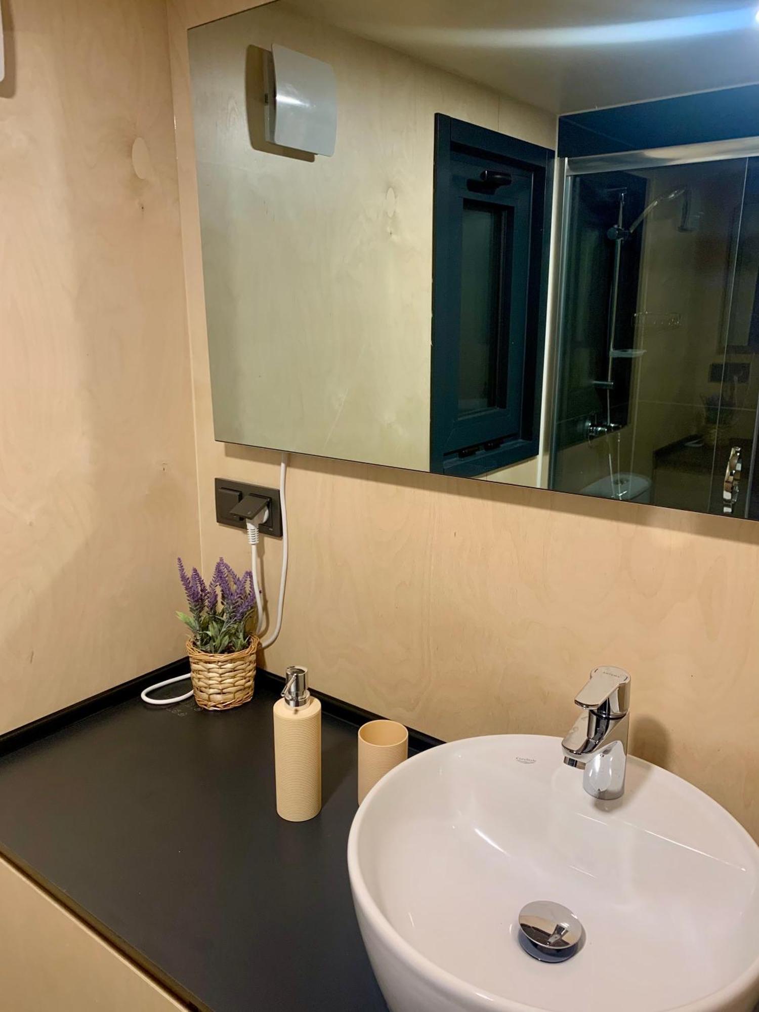Lubochna Minidomceky - Frodo & Bilbo Appartement Buitenkant foto