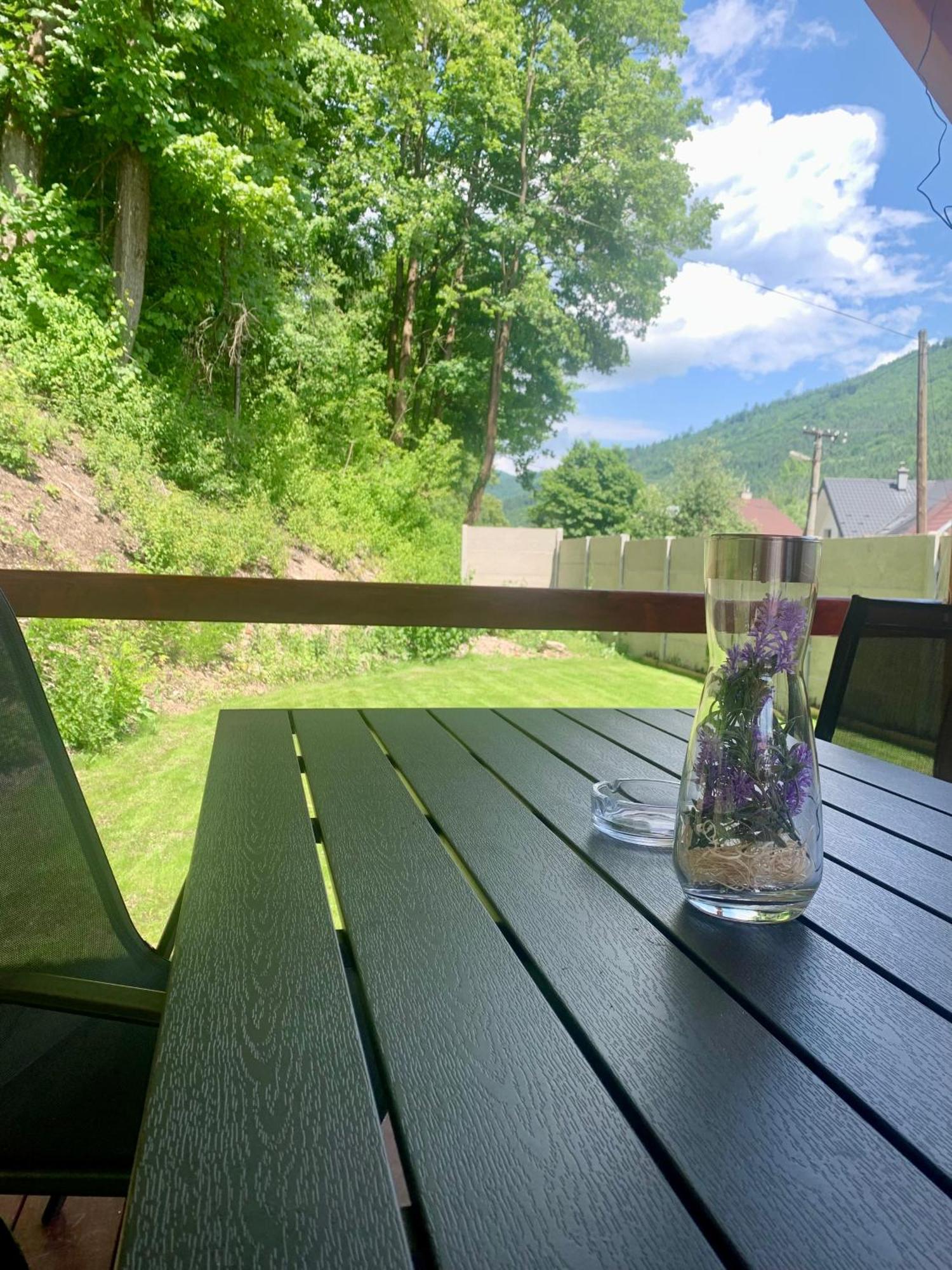 Lubochna Minidomceky - Frodo & Bilbo Appartement Buitenkant foto
